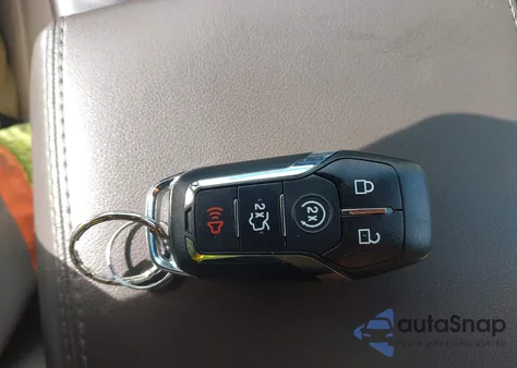 2017 Lincoln Mkx Select z USA, uszkodzony, nr VIN 2LMPJ8KR5HBL50935